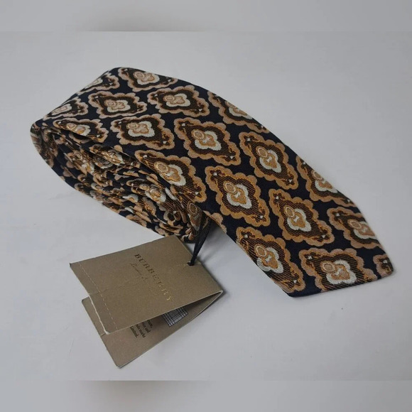 NWT Burberry London Men's Tie Neck Tie Slim All Of Pattern 100%  Silk Italy 57" - Picture 1 of 14